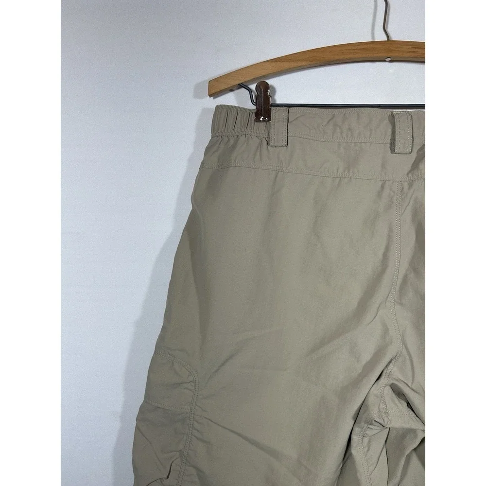 The North Face Cargo Shorts Mens Medium Khaki Gorpcore Outdoor Utility